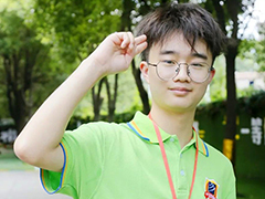 【我來新華上學(xué)啦】徐一帆：轉(zhuǎn)學(xué)來新華，演繹別樣精彩！
